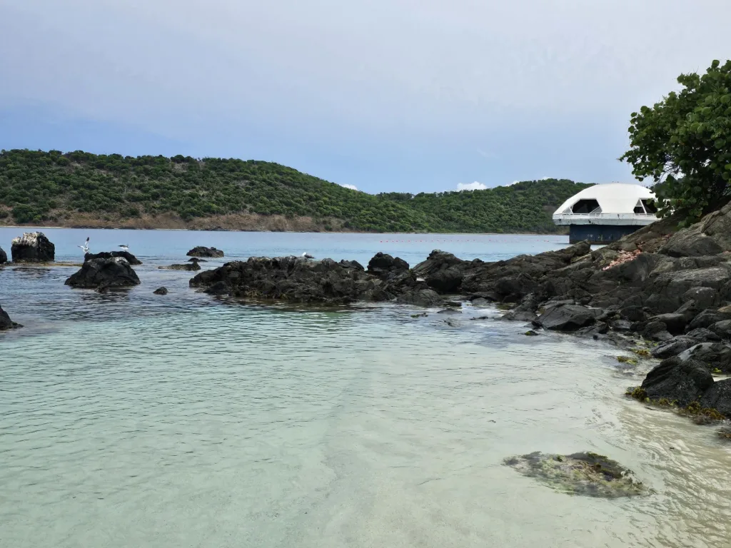 Best St Thomas beaches. Coki Beach near Coral World. 